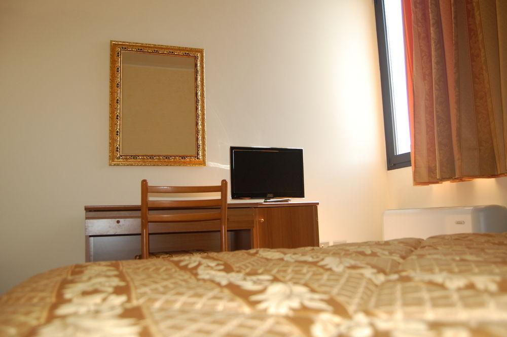 Hotel Marco Polo Self Check-In Bologna Eksteriør billede