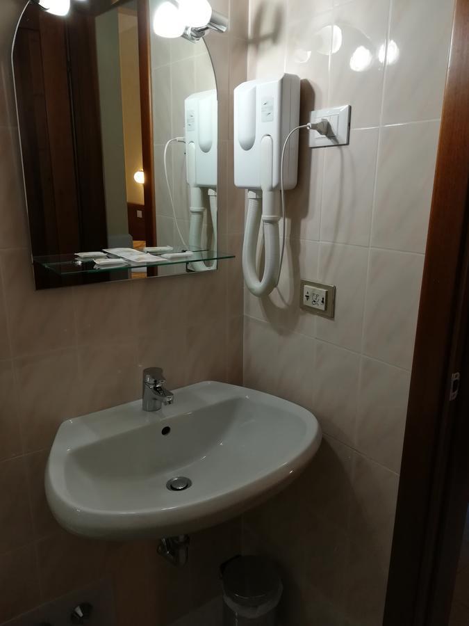 Hotel Marco Polo Self Check-In Bologna Eksteriør billede
