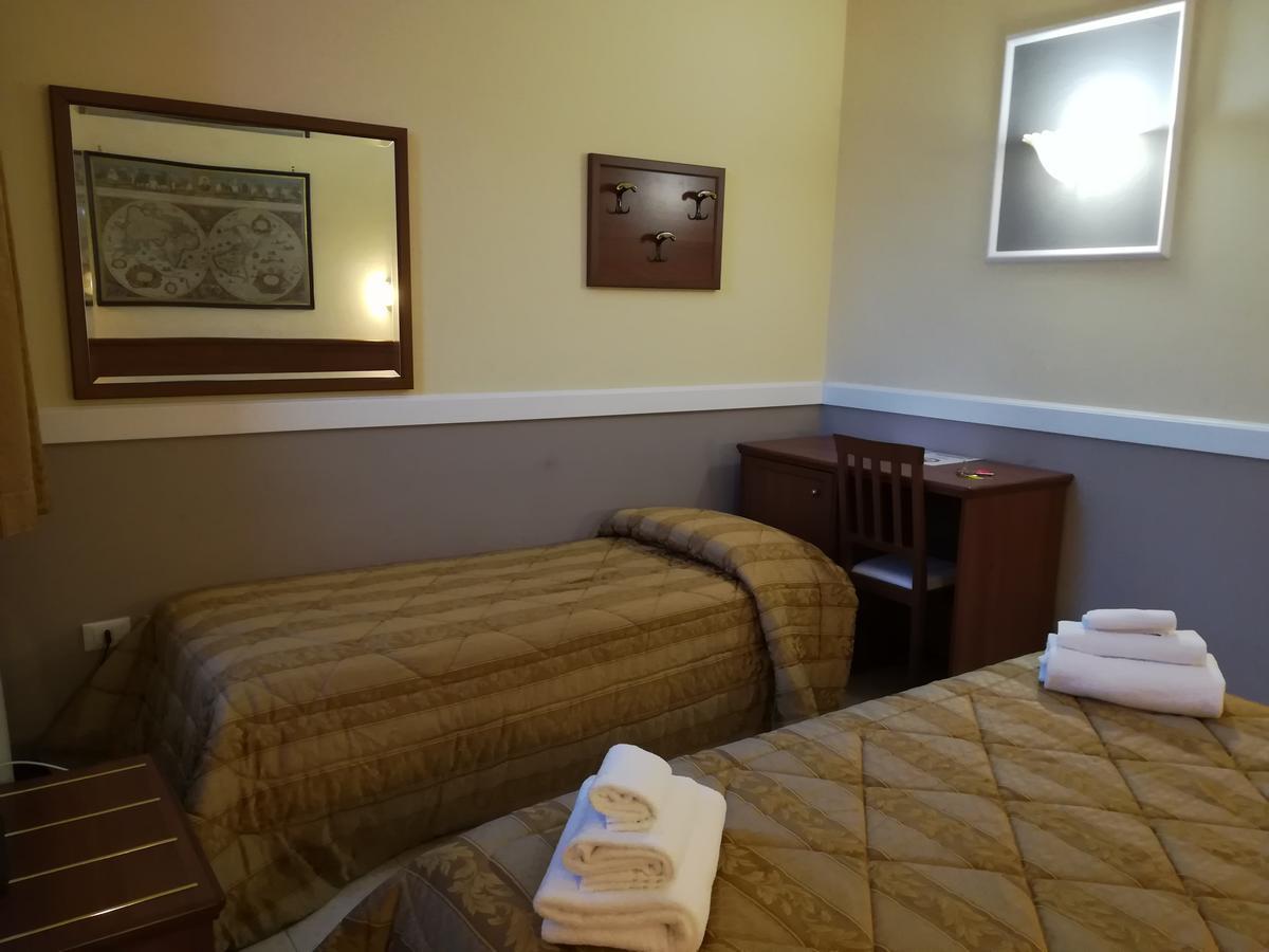 Hotel Marco Polo Self Check-In Bologna Eksteriør billede