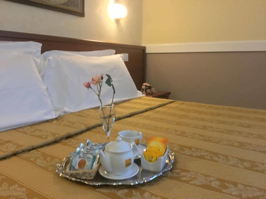 Hotel Marco Polo Self Check-In Bologna Eksteriør billede