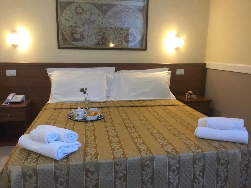 Hotel Marco Polo Self Check-In Bologna Eksteriør billede